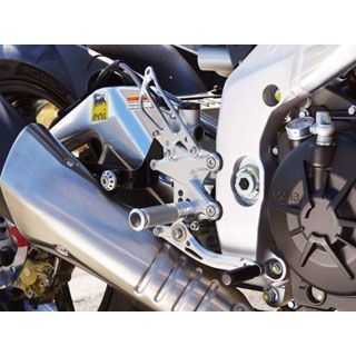 ベビーフェイス バックステップキット TUONO V4 R APRC カラー ブラック 002-A009BK｜モトメガネ 店