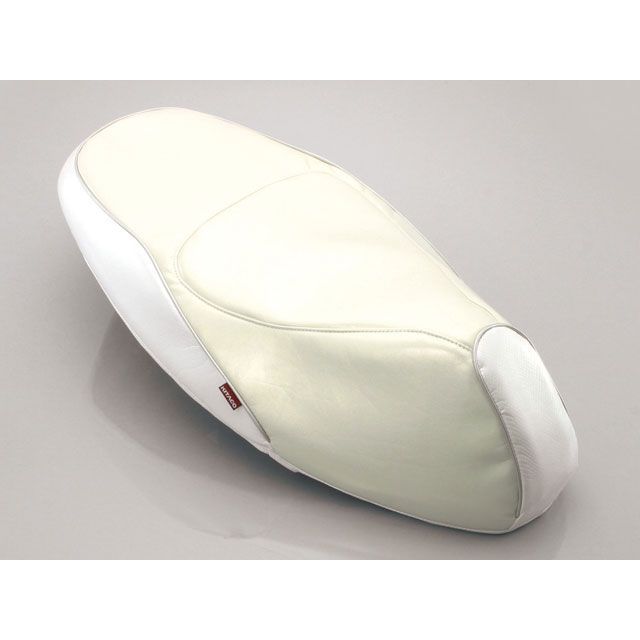 キタコ プリズムシートカバー シグナスX（FI車） カラー ホワイト/シルバーパイピング 613-0411300 8,256円