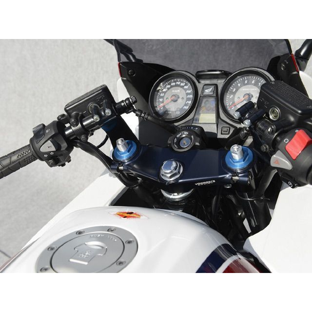 ヤマモトレーシング 03～CB1300SF/SB用トップブリッジ CB1300SF/SB カラー ブラックアルマイト 00012-41｜モトメガネ 店