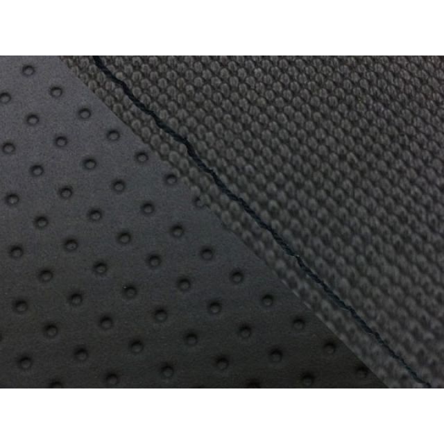 グロンドマン MT-09/FZ-09 国産シートカバー スベラーヌ黒＆エンボス黒 MT-09/FZ-09 タイプ 張替 仕様 黒ステッチ GH5562YC468S10｜モトメガネ 店