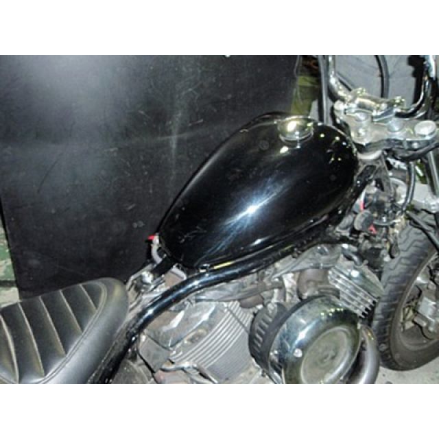 部品屋K&W DS1100用マスタングタンク DS1100 P14011