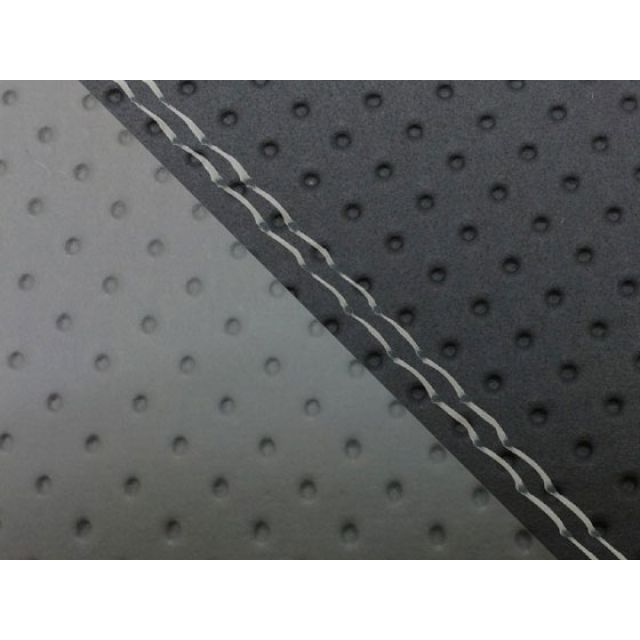 グロンドマン CBR1000RR（SC57） 国産シートカバー 張替 エンボス黒＆エンボス灰 CBR1000RR 仕様 透明ダブルステッチ 適合 ダブル（リア側） GH5575HC812SW0