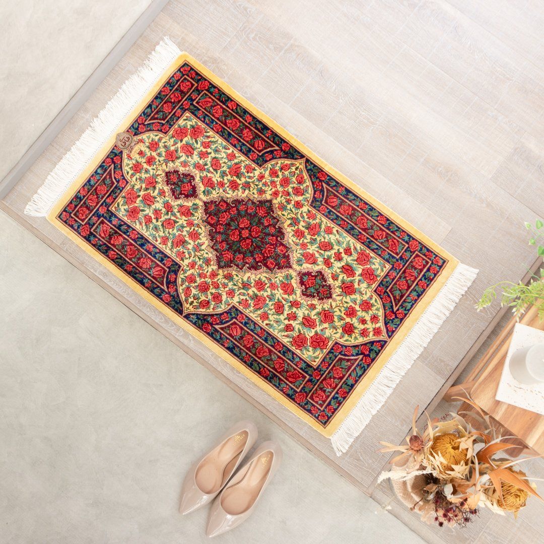 【発祥地ペルシャ産】52×84糎 イラン引っ敷き 部屋の入り口大きさM（貨物輸送無料 手織り 生まれながら染め料 愛くるしげ 今めかしい 引っ敷き 引っ敷き 絹地100% イラン）◆BELA ベラ