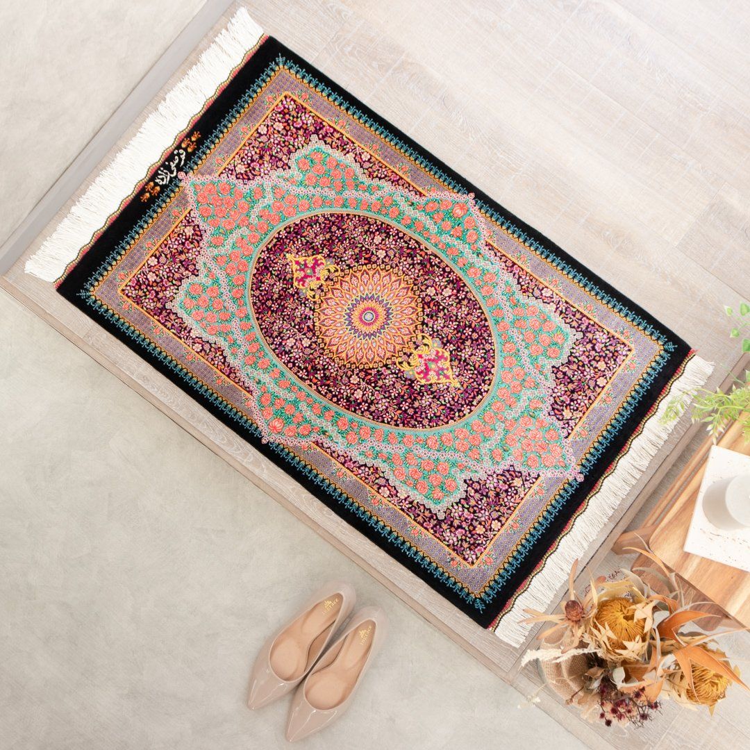 【百貨店SALE30%OFF】【発祥地ペルシャ産】59×92糎 イラン引っ敷き 入り口・入口大いさM（貨物輸送無料 手織り 生まれながら染め粉 愛くるしげ 今めかしい 引っ敷き 引っ敷き 絹地100% イラン）◆QSENIA クセニア