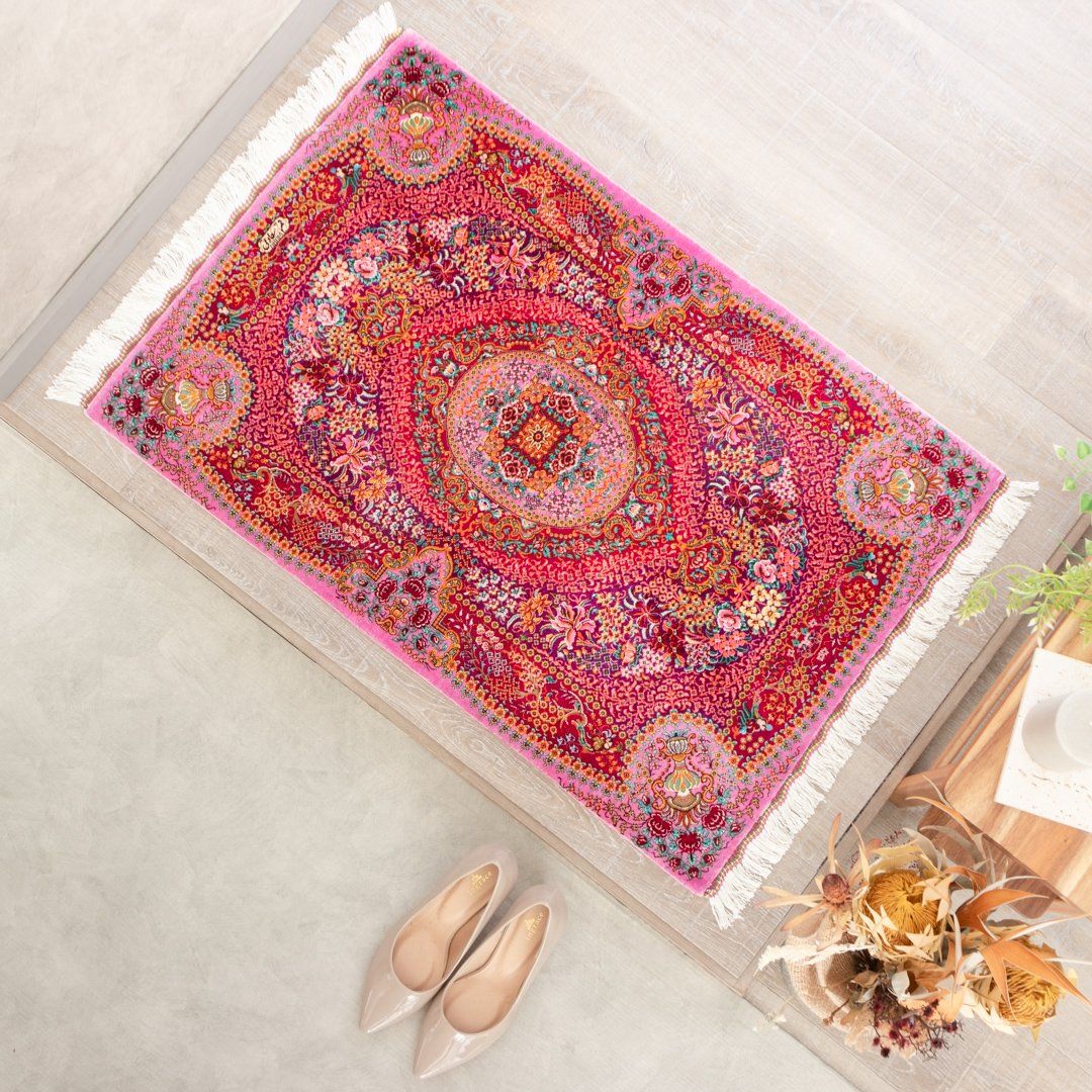 【発祥地ペルシャ産】62×90糎 イラン引っ敷き 部屋の入り口大きさM（貨物輸送無料 手織り 生まれながら染め料 愛くるしげ 今めかしい 引っ敷き 引っ敷き 絹地100% イラン）◆ANNA アンナ