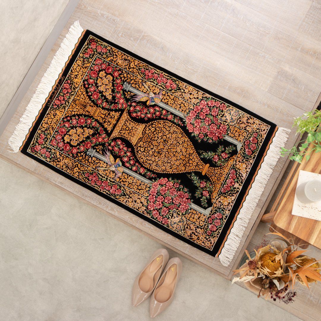 【本場イラン産】60×91cm ペルシャ絨毯 玄関サイズM（送料無料 手織り 天然染料 かわいい おしゃれ 絨毯 ラグ シルク100% ペルシャ）◆KATELINA　カテリーナ 336,600円