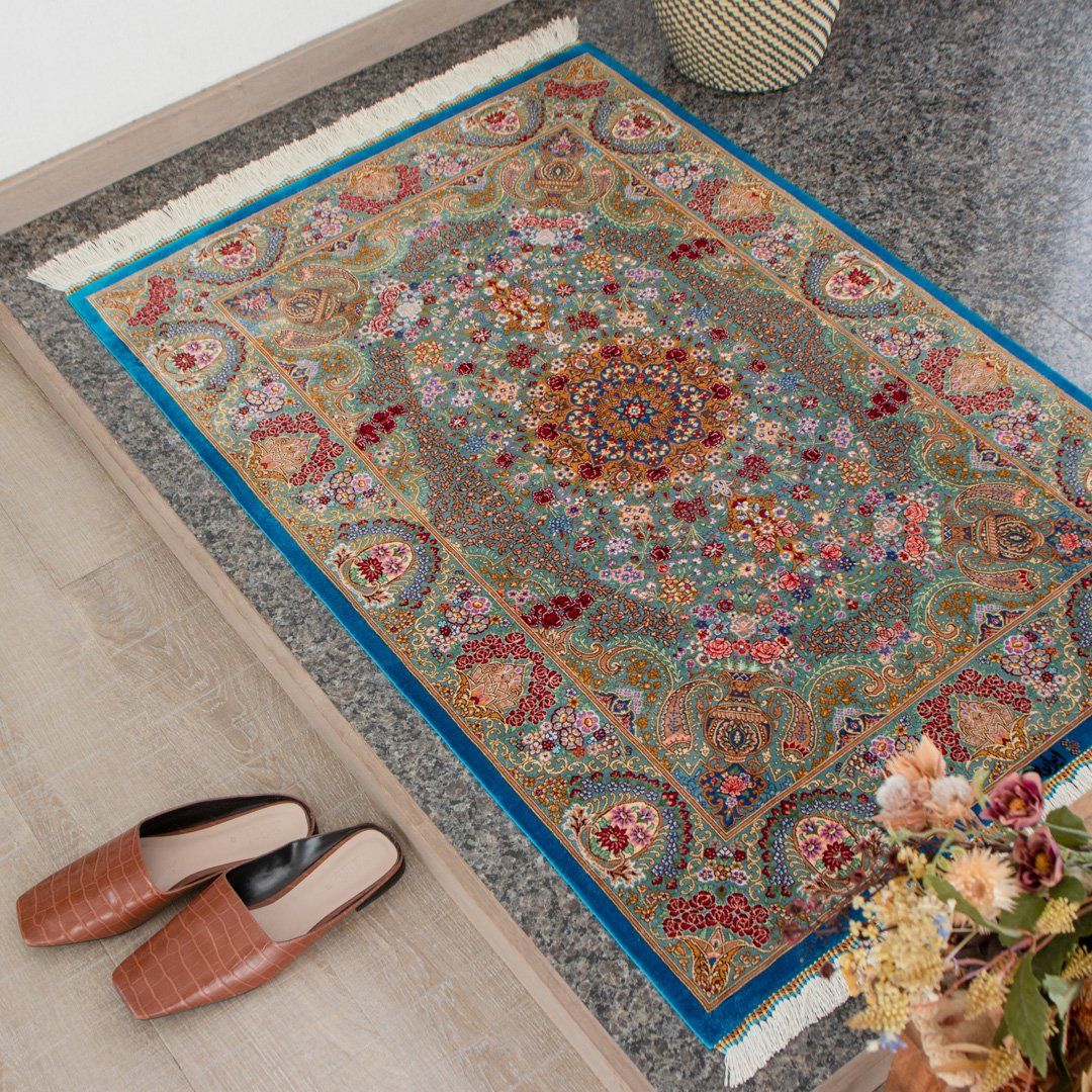 【百貨店SALE30%OFF】【発祥地ペルシャ産】77×115珊 イラン引っ敷き 部屋の入り口大きさL（貨物輸送無料 手織り 生まれながら染め料 愛くるしい 今めかしい 引っ敷き 引っ敷き 地絹100% イラン）◆MALIBEL マリ呼びりん