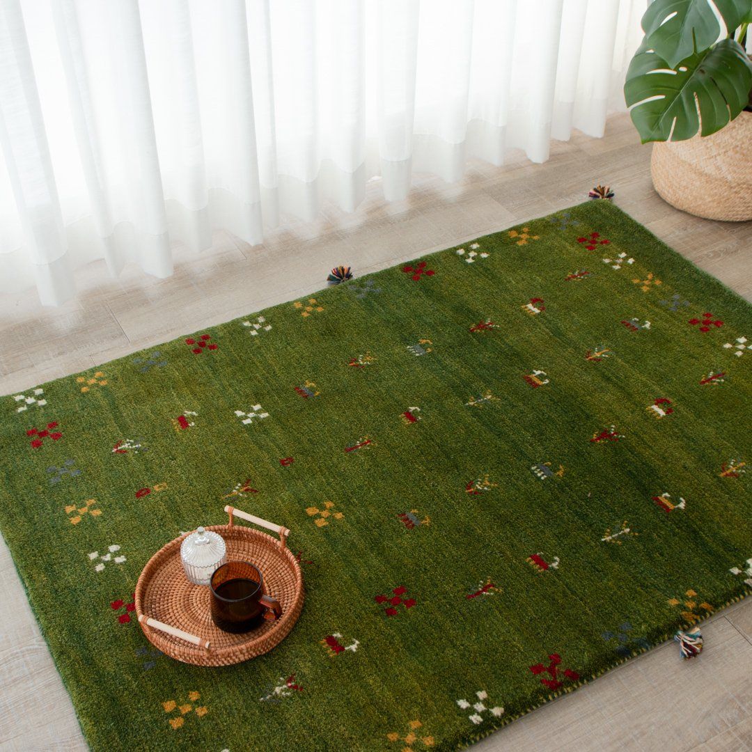 【本場イラン産】101×149cm ギャッベ ラグサイズS（送料無料 手織り 天然染料 かわいい おしゃれ 絨毯 ラグ ウール100% ギャベ Gabbeh）◆ZELENCA　ゼレンカ