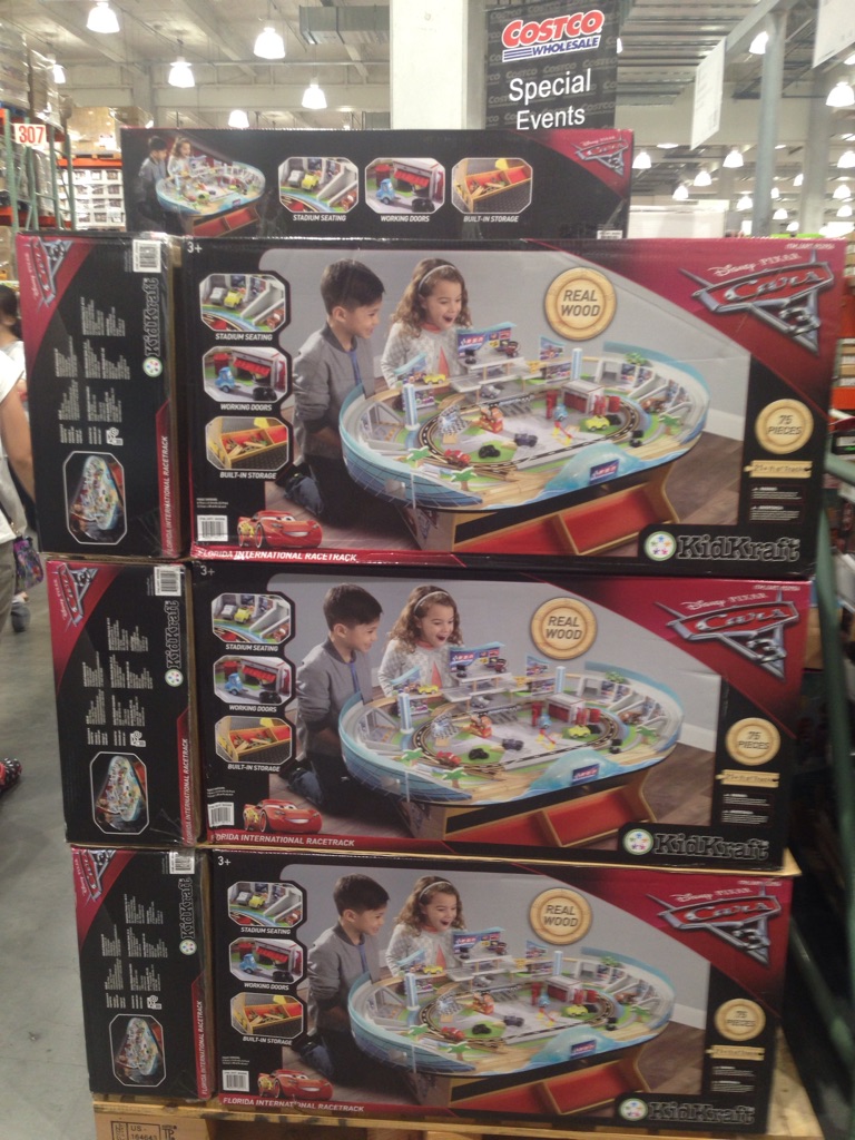 売り尽 送料無料 コストコ Kidkraft ディズニー カーズ レーストラック テーブルセット パーツ 75個 キッドクラフト社 組立後 1x80x64 H Cm おもちゃ プレゼント Z ランキング入賞商品