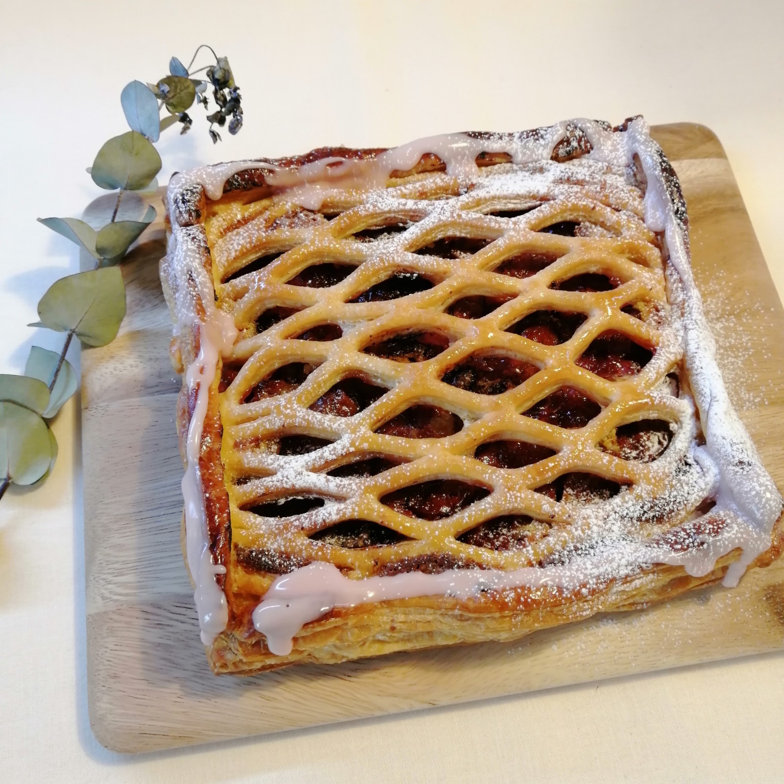 サワーチェリー ピスタチオパイ 1台 18cm X18cm Xh3cm こちらの商品は包装 ラッピング のし対応はできません 95 Off