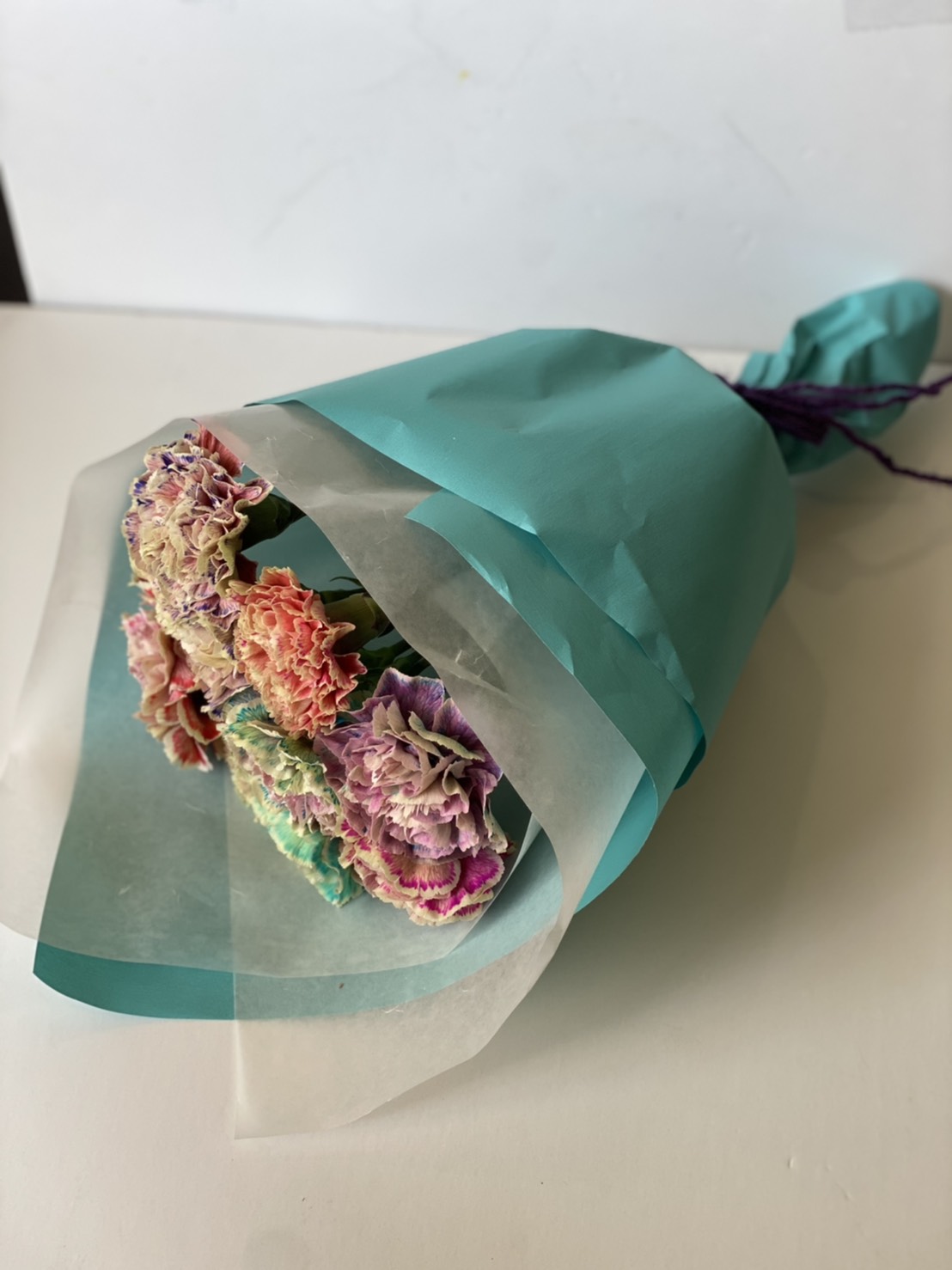染め上げカーネーションの生花花束 スワッグに Diy カントリー ナチュラル キッチン玄関飾りに ハンドメイド インスタ映えに Markus Boxengasse De