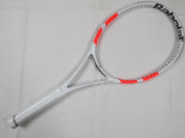 PURE STRIKE 100 2024（G3）\u003cBR\u003eバボラ(BabolaT)\u003cBR\u003e【中古】【Used】庭球櫂\u003cBR\u003e