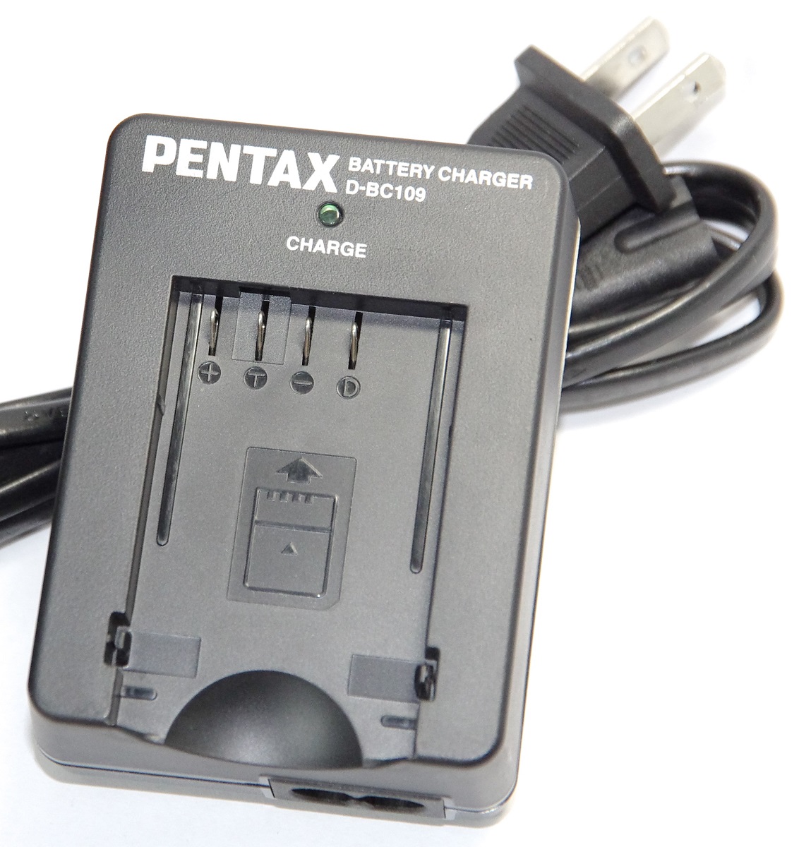 【楽天市場】PENTAX ペンタックス純正 バッテリー充電器キット K-BC109J 39031 (D-BC109) D-LI109充電器