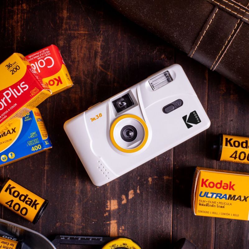 楽天市場 Kodak コダック M38 フィルムカメラ ホワイト コンパクトカメラ フィルム写真 35mm 銀塩カメラ アサヌマネットショップ楽天市場店