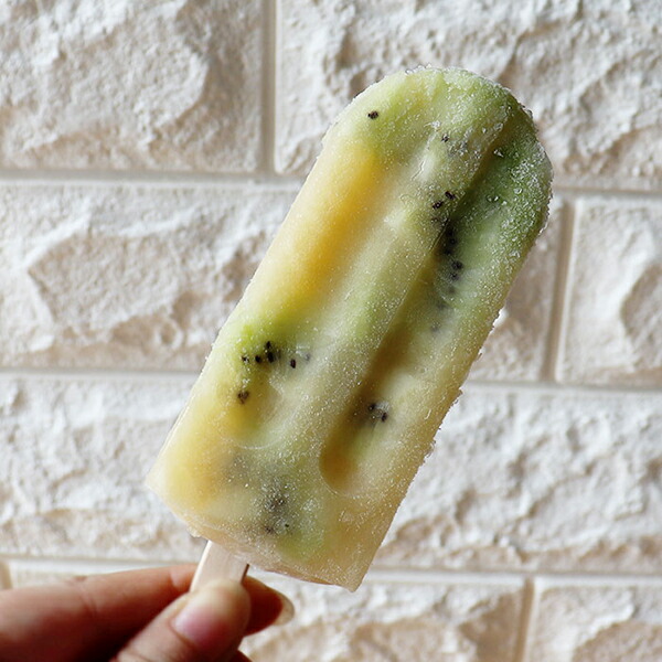 楽天市場 送料無料 味が選べる アイスバー 選べる7本セット 夏ギフト21アイス おこもり 巣ごもり おうち時間 健康マルシェ アイスキャンディ アイスクリーム マンゴー オレンジ はちみつ レモンティー スイーツ フルーツ 真澄の米こうじ甘酒 甘酒 米麹