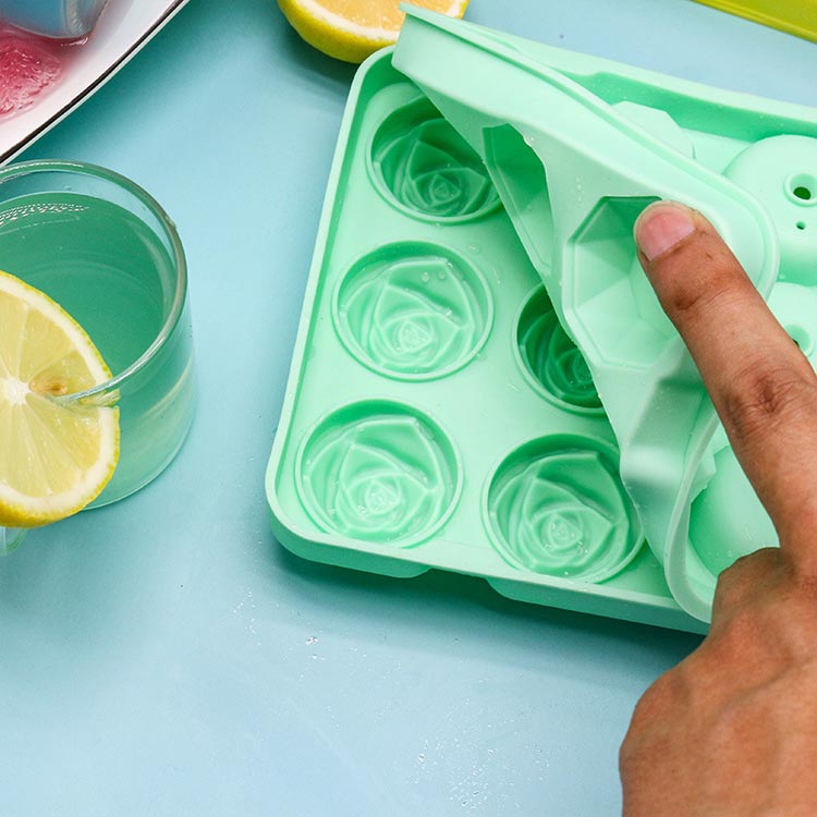 市場 製氷皿 製氷グッズ かわいい アイストレー製氷皿 大きい 蓋つき おしゃれ 氷格 まる氷 製氷機 12個取り 製氷ケース