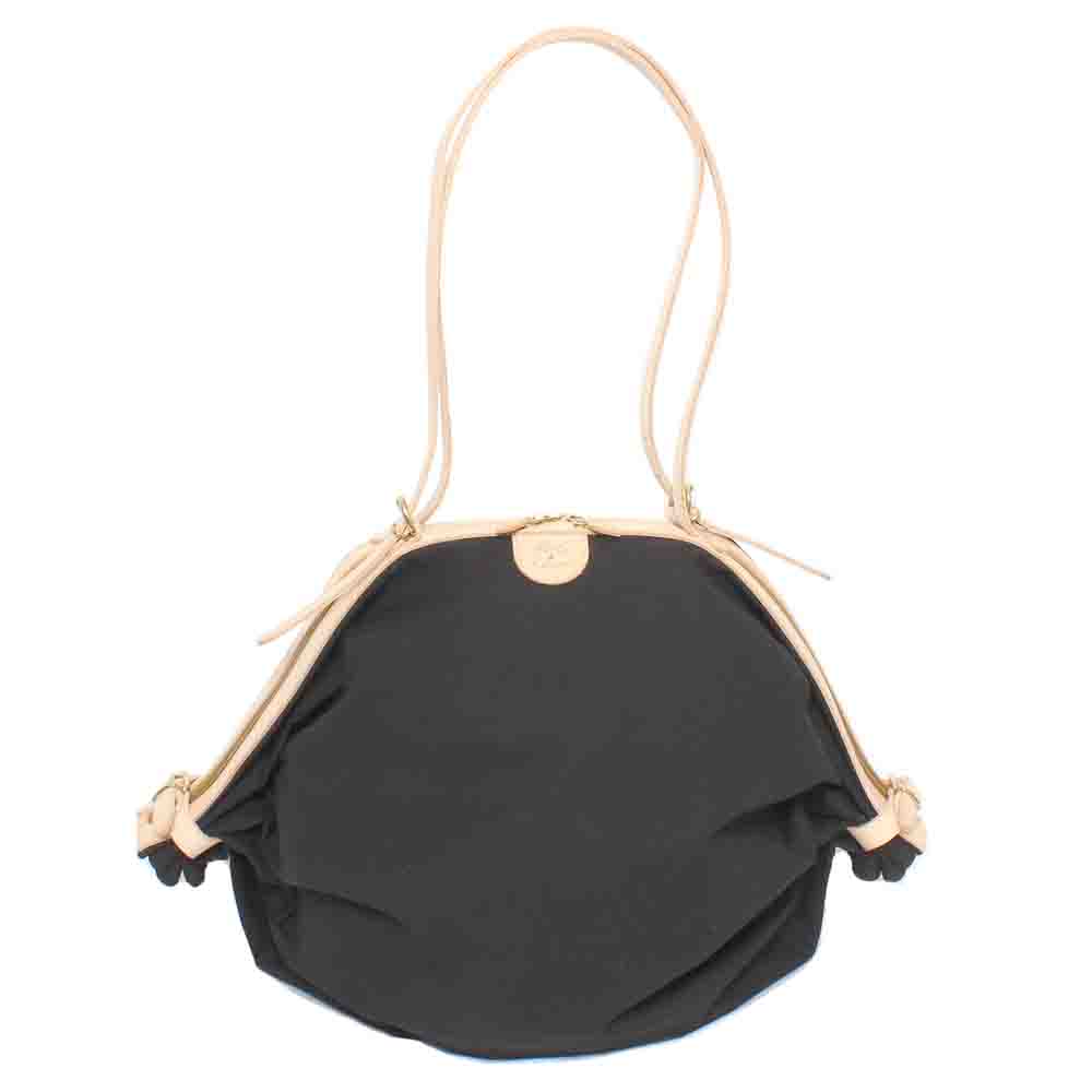 【新品】【貨物輸送無料】IL BISONTE イル ビゾンテ Folding Bag ショルダーバッグ  BSH112  TCV001  BK224