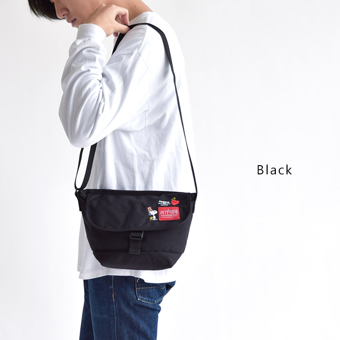 Manhattan Portage マンハッタンポーテージ ピーナッツ Peanuts 黒 スヌーピー メッセンジャーバッグ Casual Messenger Bag Peanuts バッグ メンズ レディース レディースバッグ 男女兼用 かばん ショルダーバッグ ブラック Black 黒 Mp1603peanuts Piece