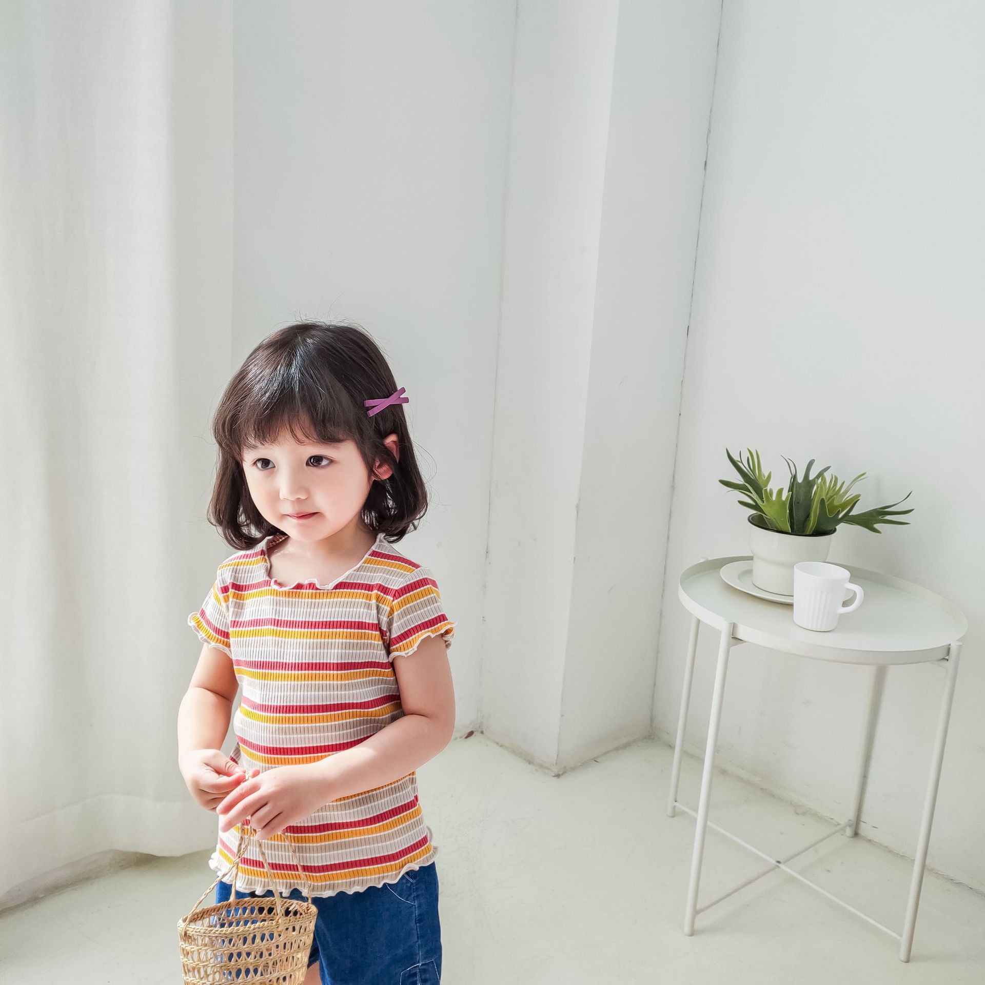 Sale 75 Off Tシャツ キッズ ガールズ レディース 春夏 半袖 丸首 袖と首元と裾フリル コットン ボーダー柄 親子コーデ 青 Www Yourrequestentertainment Com