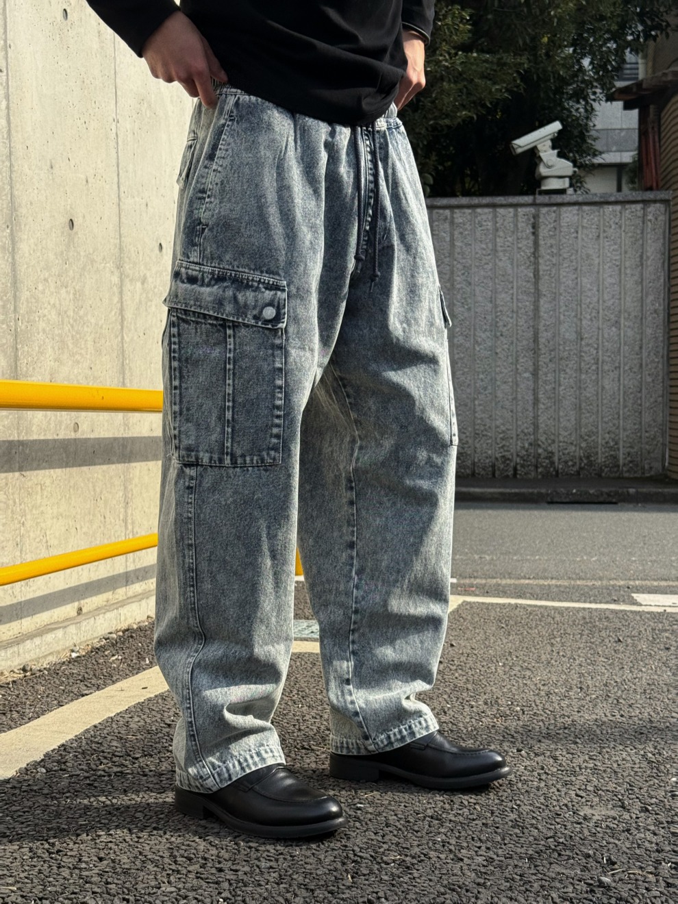 Excellent style亜米利加のレトロな古くさい広広としたデニム男のゆるい引っ切りないモップの止ん事無い街の流行り水洗いする工装ズボン