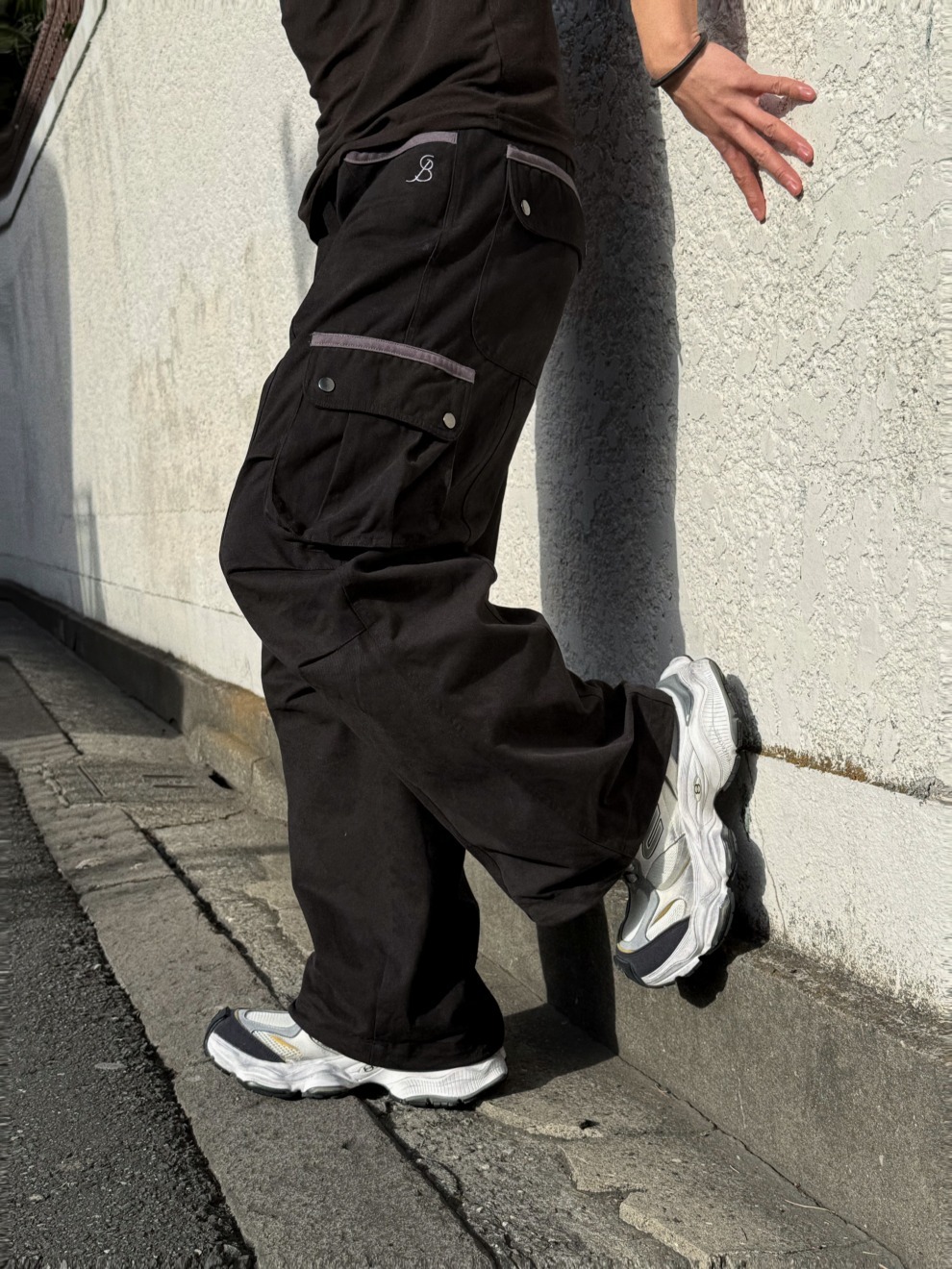 Excellent style2026新型日系工装ズボン成人男性ゆるい直筒高街潮牌黒いこと広脚心地よいズボン下百合垂感ズボン