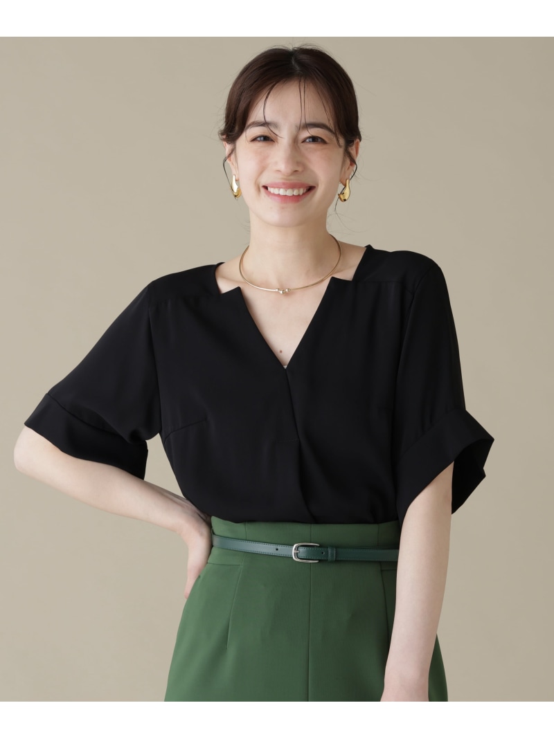 【SALE／30%OFF】◆ハーフスリーブVネックブラウス PINKY&DIANNE ピンキー アンド ダイアン トップス シャツ・ブラウス ブラック ピンク ホワイト【RBA_E】【送料無料】[ Fashion]｜PINKY ＆ DIANNE 9,556円