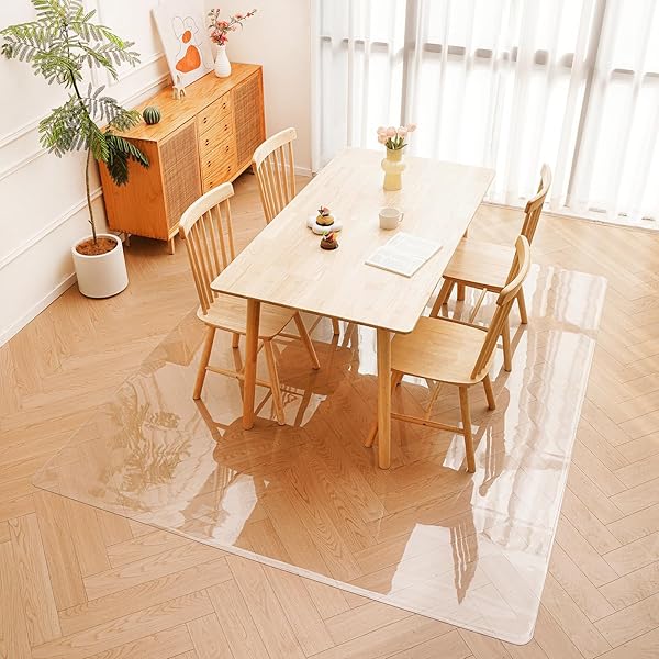 ダイニングマット 床保護マット 透明 椅子 チェア マット 180*240cm 厚さ1.5mm 特大サイズ PVC 保護シート カーペットプロテクターマット 下に敷くマット 床暖房対応 滑り止め｜ピオマーケット