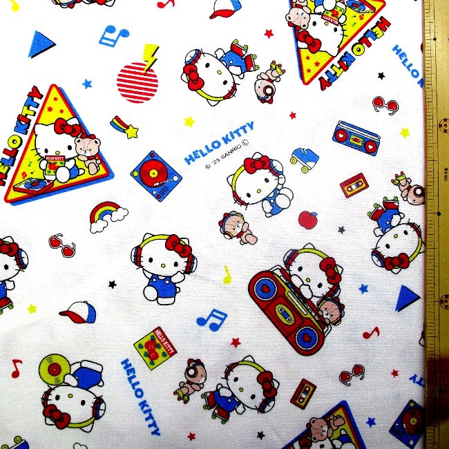 ハローキティ ドット柄生地 110cm×152cm 数量5から 生地 『オックス ハローキティ ギンガム レッド 658007