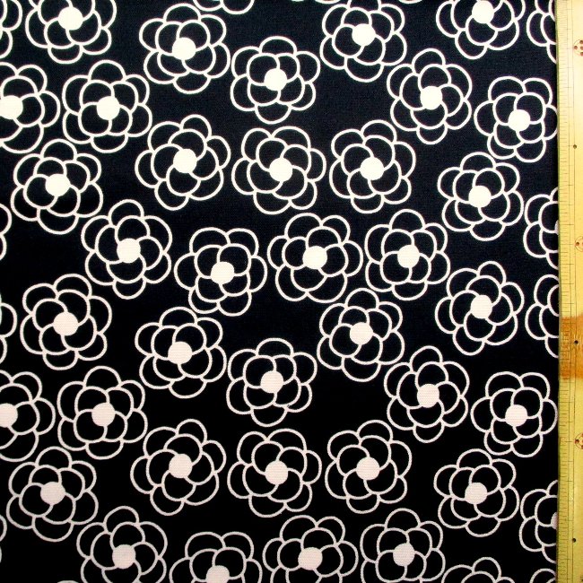 楽天市場】プリント生地 布 北欧風 モノクロ フラワー （ ピンク