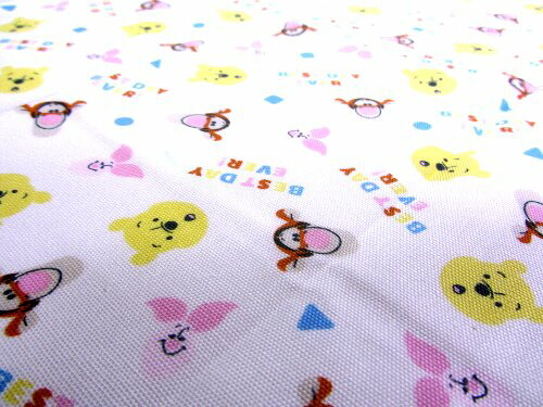 キャラクター ランチクロス ぷーさん アイボリー系 サイズ 約43 43ｃｍ プー 綿100 プーさん くまのプー くまのプーさん