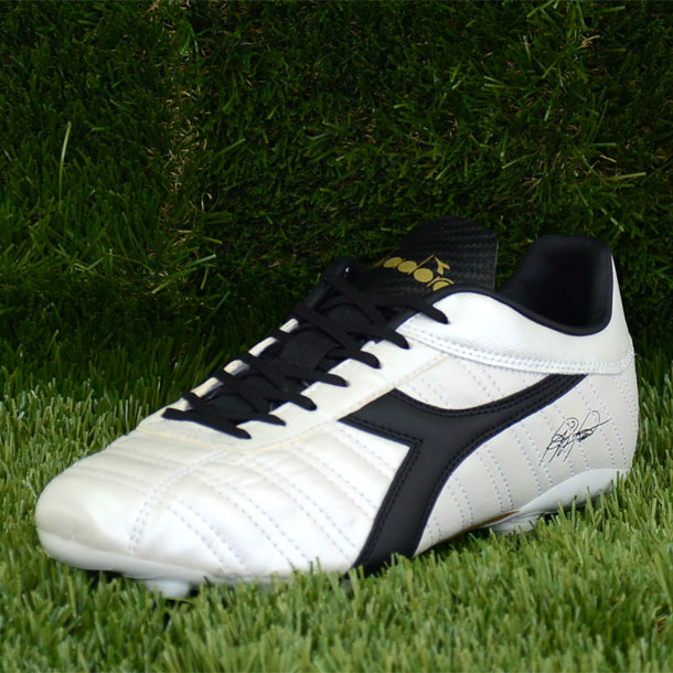 Baggio 03 K Mg 14 Diadora ディアドラ プーマ ピットスポーツ サッカースパイク サッカー用品 バッジオ18fw 2348 72 ピットスポーツ 店 サッカースパイク ディアドラ