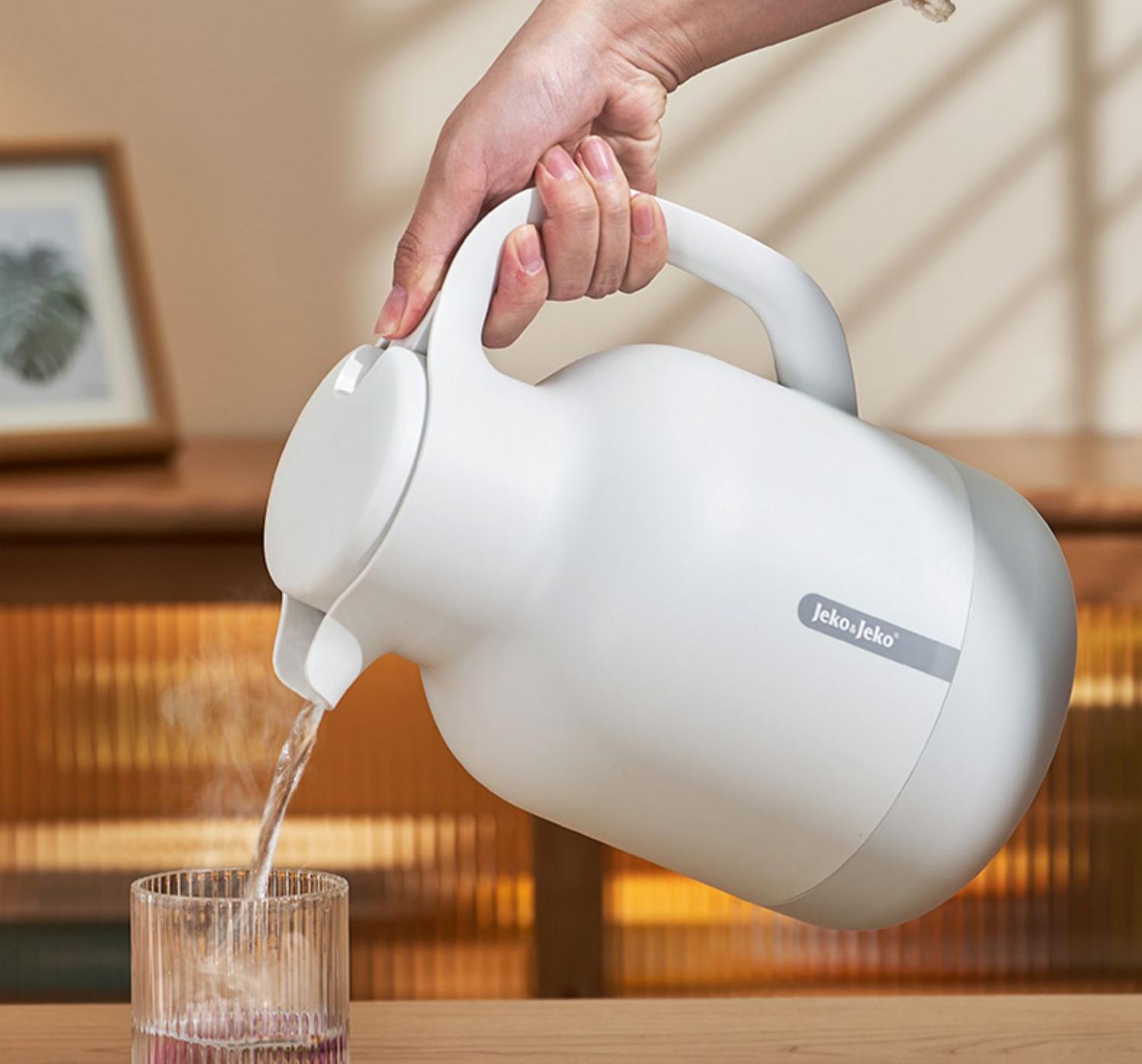 卓上ポット 1.5L 2L 保温ポット 保冷ポット 大静電容量 丸型 好いたらしい 無意味さ断熱 魔法瓶 まほうびん ポット 保温 保冷 瑠璃ポット 保冷保温ポット 吸い筒 時刻表ポット コーヒーポット 今めかしい 洗い分かりやすい 押すだけ 可愛らしい 今めかしい 住みか アウトドア 北欧 差し上げ物