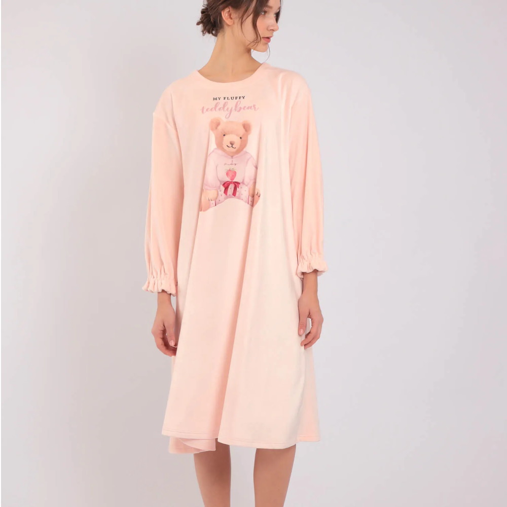 ナルエー ネグリジェ スノースムージーテディベアワンピース くま ピンク ホワイトmoon Tan Narue レディース フリーサイズ あったか 暖かい 長袖 フワフワ かぶり 秋冬 冬物 寝巻き パジャマ 高級 ルームウェア ドレス 部屋着 柔らか 入院 おしゃれ かわいい Sermus Es
