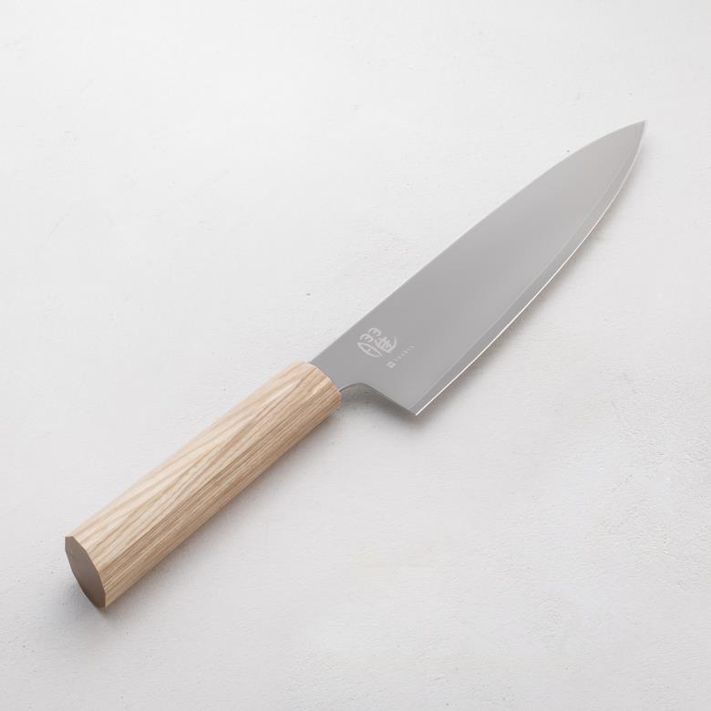 包丁 曜 いろは 3層鋼 牛刀 シェフナイフ 刃渡り180mm ヤクセル 31260