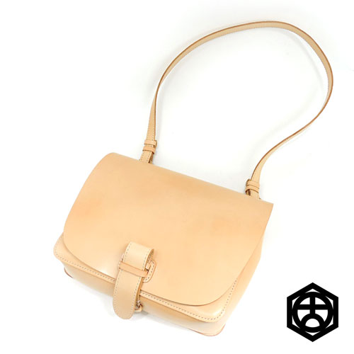 楽天市場】革物工房大輔 大輔レザー 国産 サドルレザー 経年変化