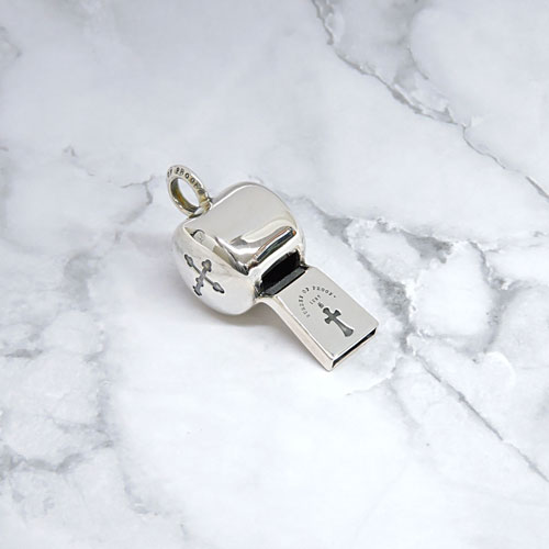 バーデンオブプルーフ BURDEN OF PROOF シルバーアクセ クロススタンプ ホイッスルペンダント