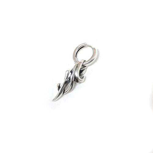 【GIGOR】ジゴロウ\u003c/br\u003eグローションピアス/しろがね色