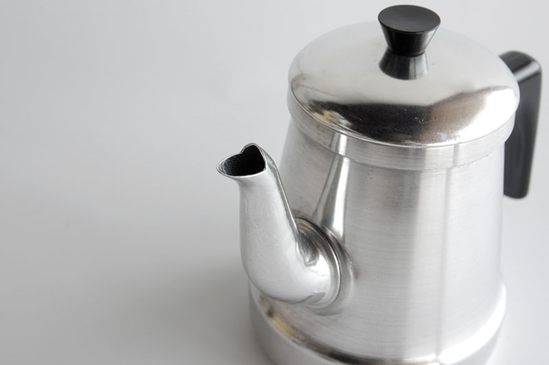 速くおよび自由な Mardouro コーヒー ポット Coffee Pot アルミ ポルトガル アウトドア キャンプ 1L pivopix.com