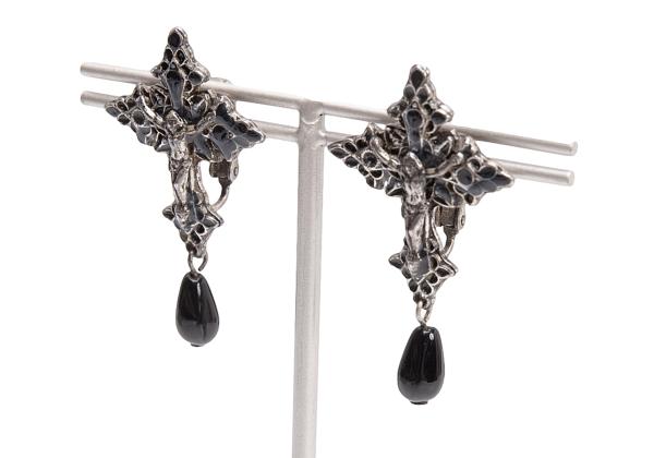 【 ジャンポールゴルチェ 】　バタフライ　蝶々　ヴィンテージ　ピアス　Y2K ジャンポールゴルチェ 】 バタフライ 蝶々 ヴィンテージ ピアス Y2K