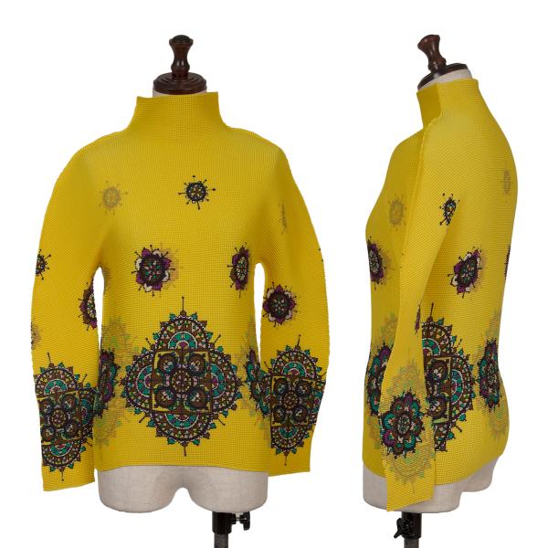 【中古】 イッセイミヤケ ミーISSEY MIYAKE me モチーフプリントストレッチプリーツカットソー 黄マルチM位【レディース】