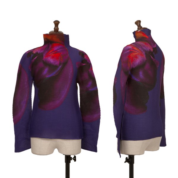 【中古】 イッセイミヤケ ミーISSEY MIYAKE me グラフィックプリントストレッチプリーツカットソー 紫他F【レディース】｜PLAYFUL