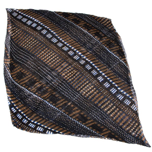 【中古】 イッセイミヤケISSEY MIYAKE 幾何学プリントシアーひし形プリーツ大判ストール 黒茶青【レディース】｜PLAYFUL