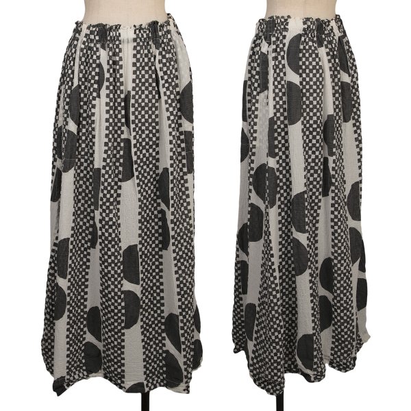【中古】 イッセイミヤケ ミーISSEY MIYAKE me 綿織物混シワ製作ドットチェッカープリントスカート オフ黒F【レディース】