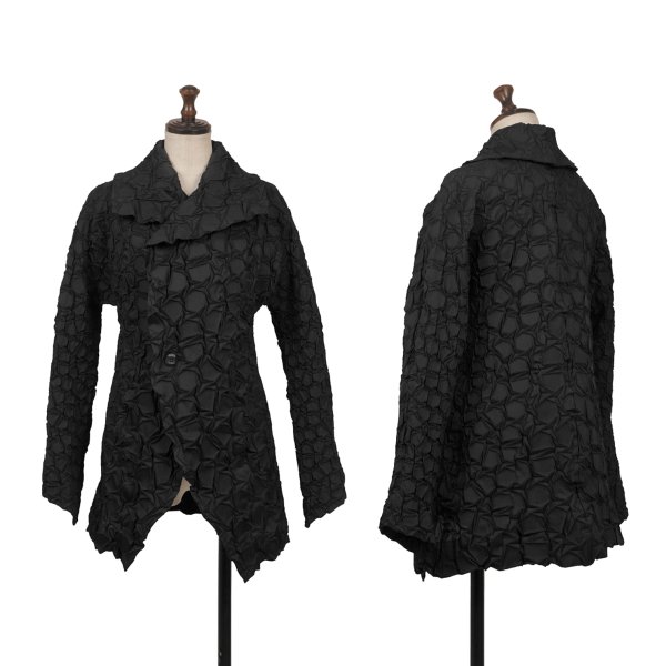 【中古】 イッセイミヤケISSEY MIYAKE 3Dスチームストレッチプリーツビッグカラージャケット 黒2【レディース】