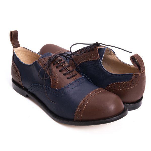 【中古】 コムデ給仕COMME des GARCONS 色彩設計うつり変わりレザーメダリオンシューズ 紺茶24.5【レディース】