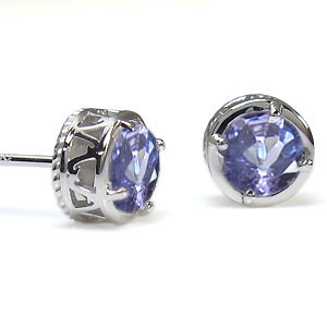 タンザナイト ピアス 12月誕生石 K18 一粒 タンザナイトピアス 唐草｜PLEJOUR 誕生石ジュエリー専門店 74,800円