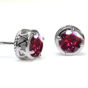 プラチナ・ルビー・ピアス・唐草・ハート・ピアス|PLEJOUR 誕生石ジュエリー専門店