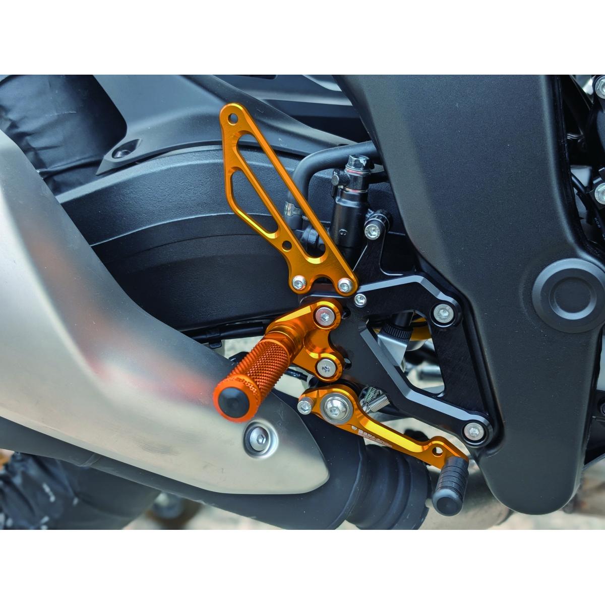 ベビーフェイス パフォーマンスステップキット ゴールドDirect Shift Step CB1000F 26 002-H066GDd|バイク・車パーツ プロト