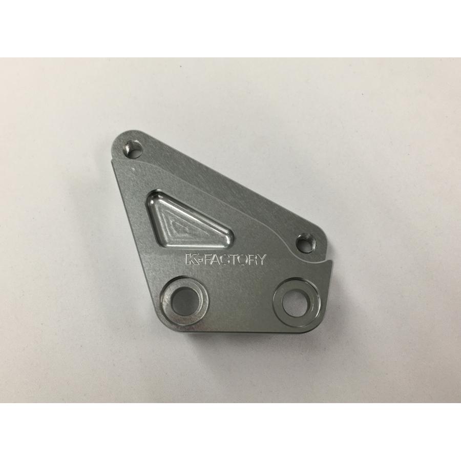 Kファクトリー (ケイファクトリー) Fキャリパーサポート メタリックシルバー CBR250RR 40mmピッチ 073VZCY026N