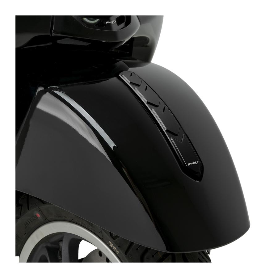 Puig (プーチ) フロントフェンダートリム ブラック VESPA GTS 125/SUPER SPORT/GTS 300 22390N